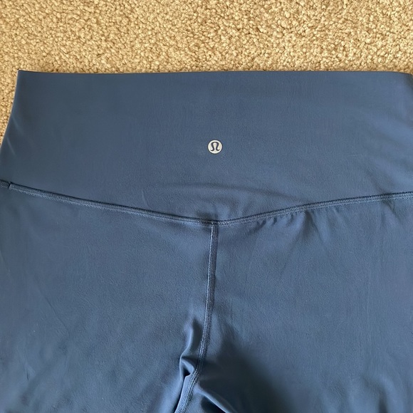 LULULEMON PELOTON WUNDER UNDER LEGGINGS. - Picture 3 of 15